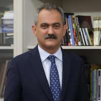 Mahmut Özer