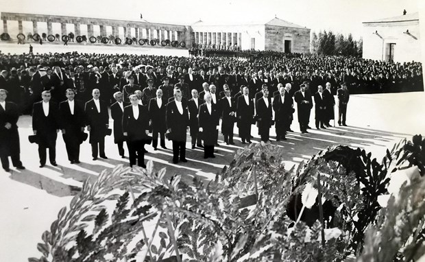 Mustafa Kemal Atatürk'ün naaşı Anıtkabir'e böyle nakledildi 12