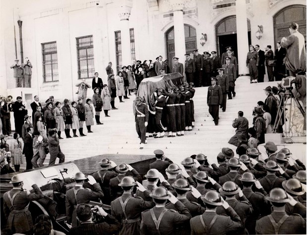Mustafa Kemal Atatürk'ün naaşı Anıtkabir'e böyle nakledildi 19