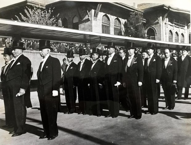 Mustafa Kemal Atatürk'ün naaşı Anıtkabir'e böyle nakledildi 22