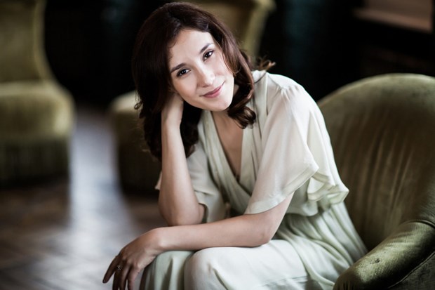 Sibel Kekilli'nin çıplak sahne savaşı 8