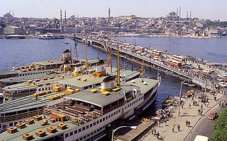 Kimler geldi kimler geçti... Galata Köprüsü tarih oldu! 10