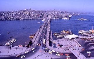 Kimler geldi kimler geçti... Galata Köprüsü tarih oldu! 28