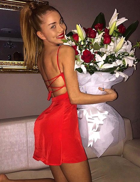 Arda Turan, Cansu Taşkın'ın peşine düştü! 7