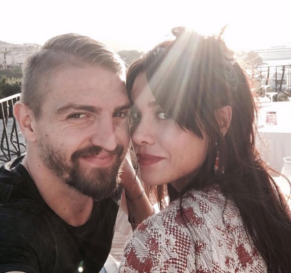 Caner Erkin ile Şükran Ovalı'dan romantik paylaşım 2