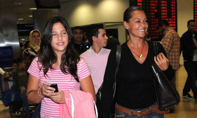 Zehra Çilingiroğlu'nun İngiltere'deki yeni imajı 6