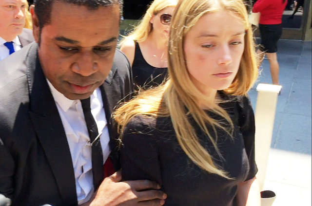 Johnny Depp ile  Amber Heard boşandılar 5