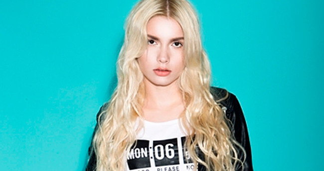Aleyna Tilki'nin başı şimdi okuluyla dertte 7