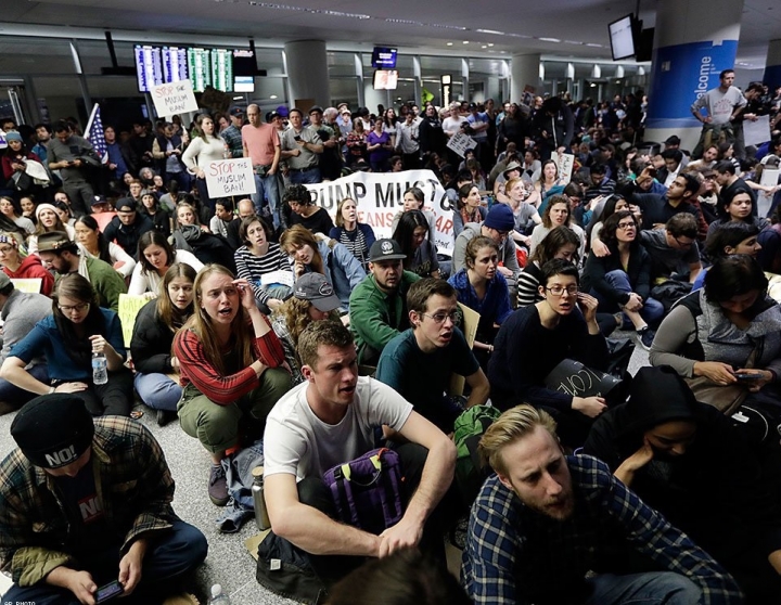 Trump'ın Müslümanlara vize yasağına protestolar / FOTO GALERİ 9