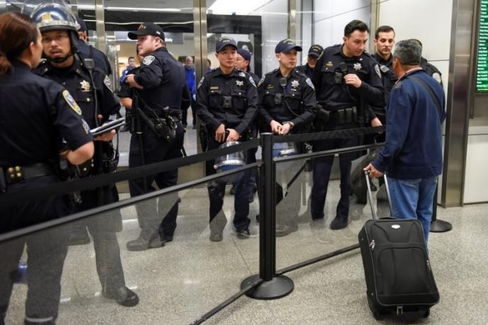 Trump'ın Müslümanlara vize yasağına protestolar / FOTO GALERİ 3