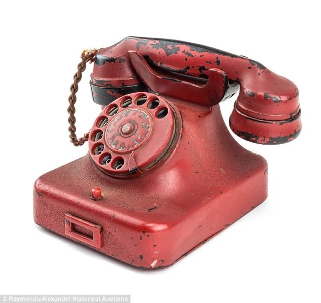 Dünyanın en günahkar telefonu rekor fiyatla satıldı! 1