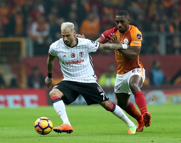 İşte derbide tartışılan penaltı pozisyonu 5