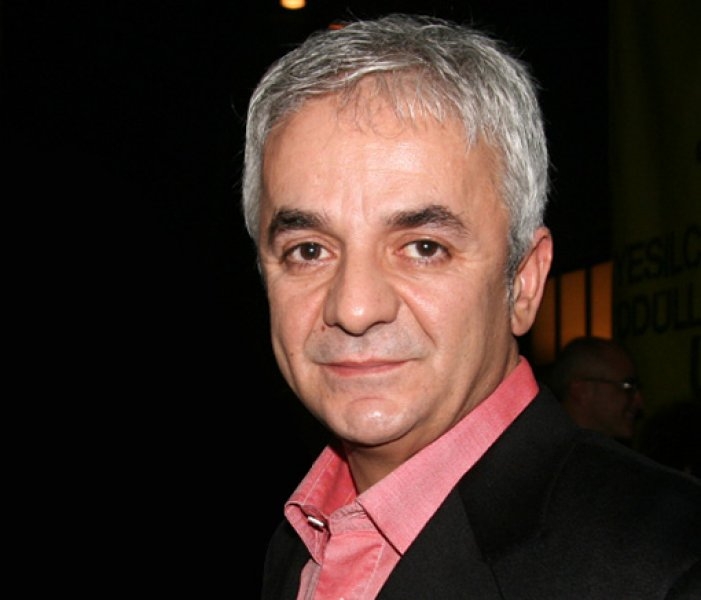 Zafer Algöz, makyajla kadına dönüştü 1