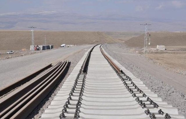 Bakü-Tiflis-Kars Demiryolu Projesi'nde sona yaklaşıldı 7