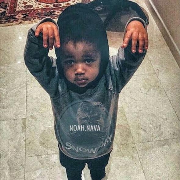 Beşiktaş'ın yeni reklam yüzü Atiba'nın oğlu Noah oldu! 12