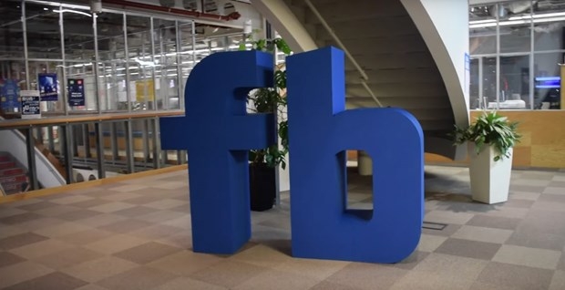 Facebook’un merkezine gizlice girip görüntülediler! 10