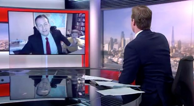 ‘BBC babası’ profesör yeniden canlı yayına çıktı 3