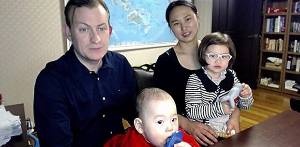 ‘BBC babası’ profesör yeniden canlı yayına çıktı 8