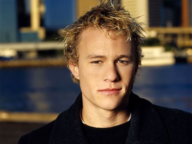 Joker'in (Heath Ledger) hayat hikayesi izleyiciyle buluşuyor 5