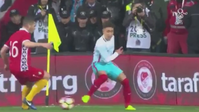 Emre Mor sosyal medyayı salladı! 4