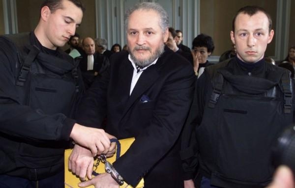 Gülen'e terörist diyen Çakal Carlos'a hapis 20