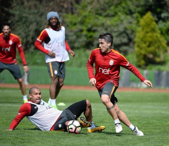 Galatasaray'da dev transfer operasyonu! İşte Tudor'un listesi... 1