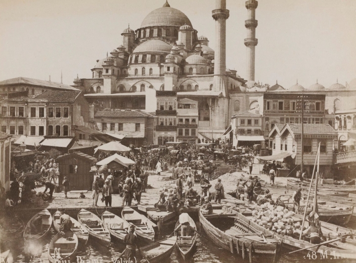 Tarihi Eminönü Meydanı değişiyor! İşte geçmişten bugüne Eminönü... 6