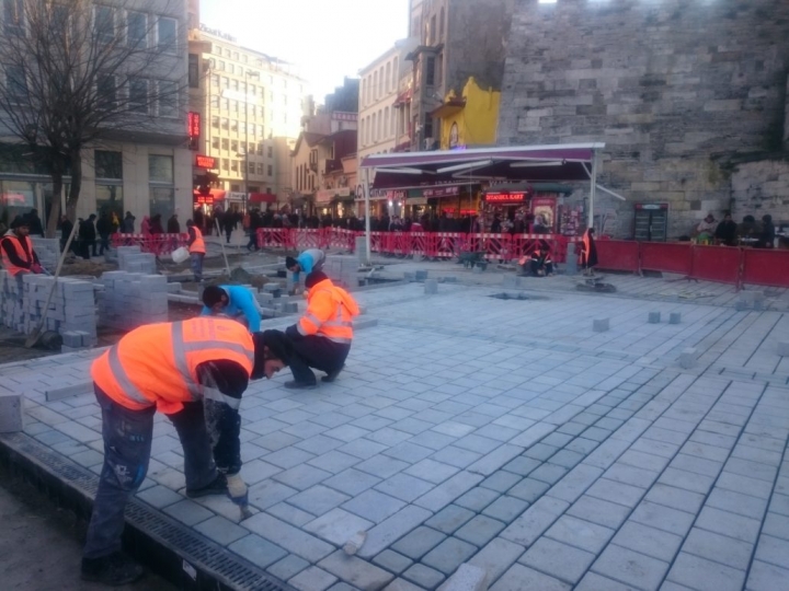 Tarihi Eminönü Meydanı değişiyor! İşte geçmişten bugüne Eminönü... 23