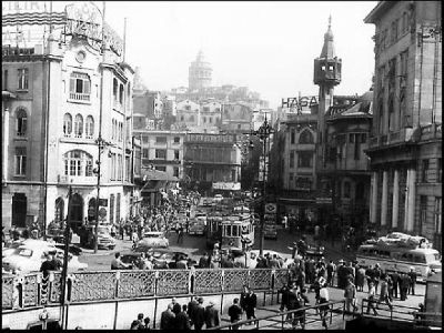 Tarihi Eminönü Meydanı değişiyor! İşte geçmişten bugüne Eminönü... 11