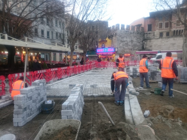 Tarihi Eminönü Meydanı değişiyor! İşte geçmişten bugüne Eminönü... 2