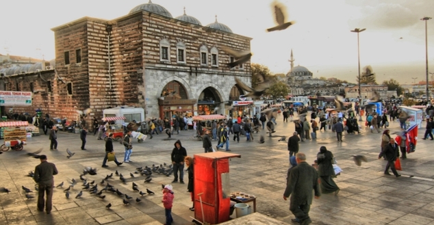 Tarihi Eminönü Meydanı değişiyor! İşte geçmişten bugüne Eminönü... 14