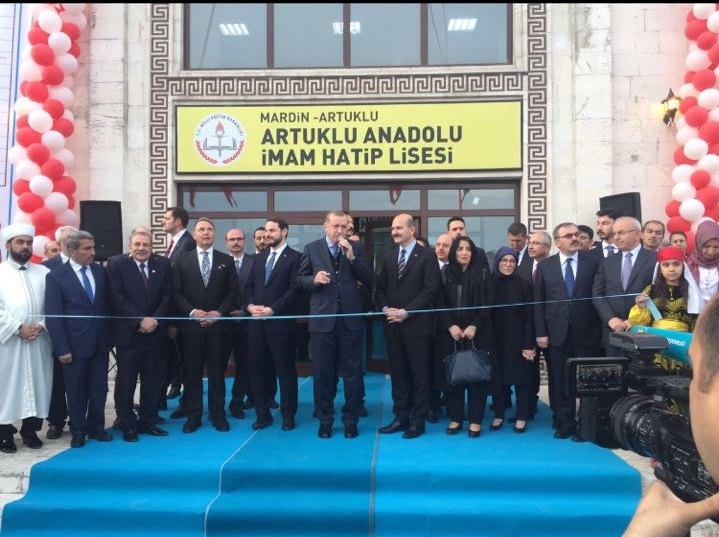 Kazım Türker'in yaptırdığı Artuklu İmam Hatip Lisesi hizmete girdi 9
