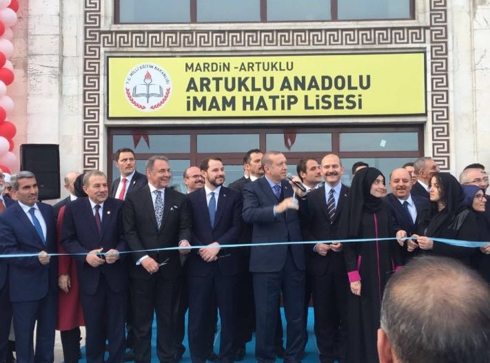 Kazım Türker'in yaptırdığı Artuklu İmam Hatip Lisesi hizmete girdi 8