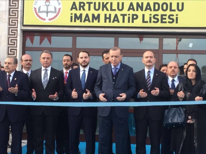 Kazım Türker'in yaptırdığı Artuklu İmam Hatip Lisesi hizmete girdi 10