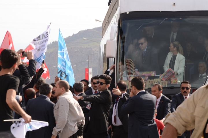 Kazım Türker'in yaptırdığı Artuklu İmam Hatip Lisesi hizmete girdi 3