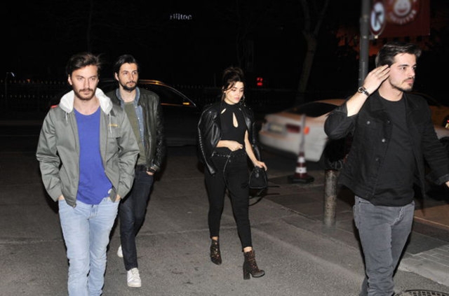 Hande Erçel: "Yanlış bir şey yazılmasın" 2