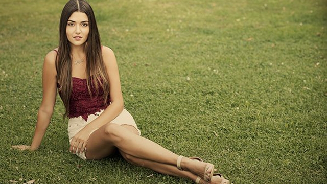 Hande Erçel: "Yanlış bir şey yazılmasın" 5