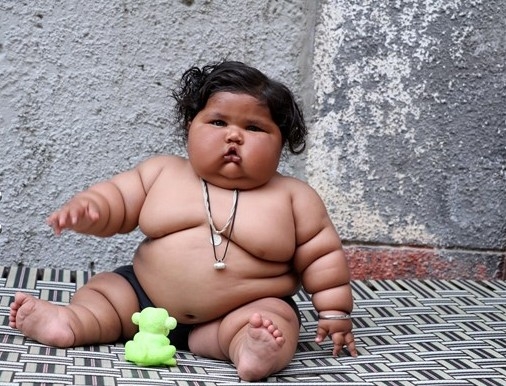 Bu bebek 8 aylık! 4 yaşındaki çocukla aynı kiloda... 2