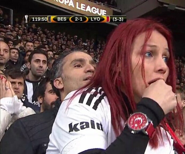 Beşiktaş'ın kırmızı saçlı taraftarı konuştu! 1