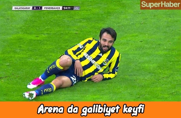 Galatasaray-Fenerbahçe derbisi sonrası caps yağdı! 11