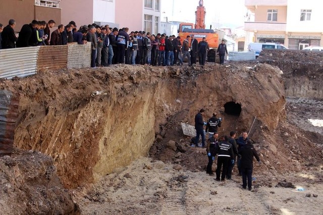 Ardahan'da inşaat kazısından 'Rus General' çıktı! 4