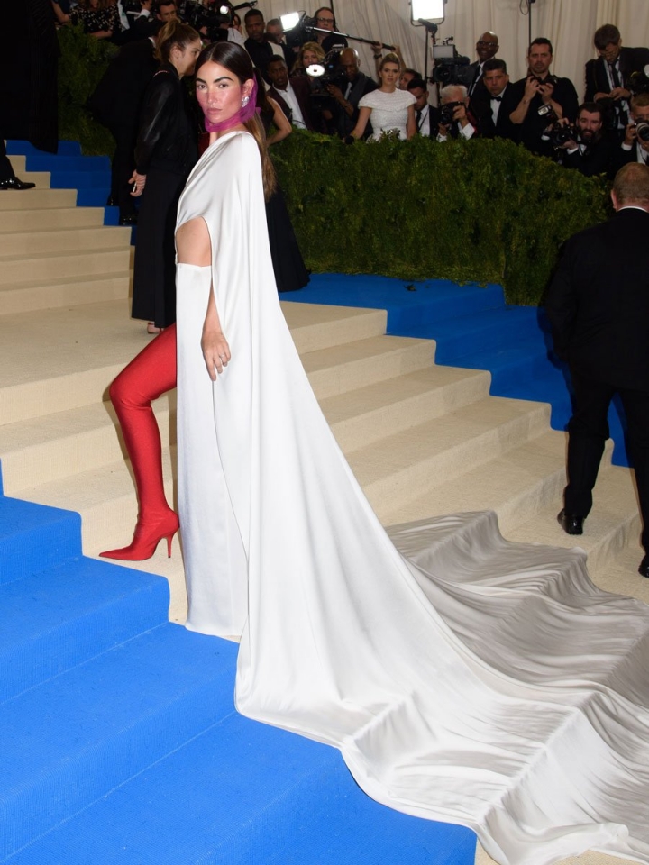 Met Gala'da kuyruk etkisi! 12