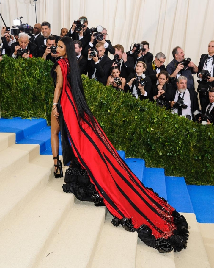 Met Gala'da kuyruk etkisi! 14