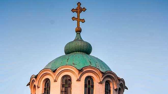 Rus generalin tabutunda bulunan "haç"ın gizemi çözüldü! 6