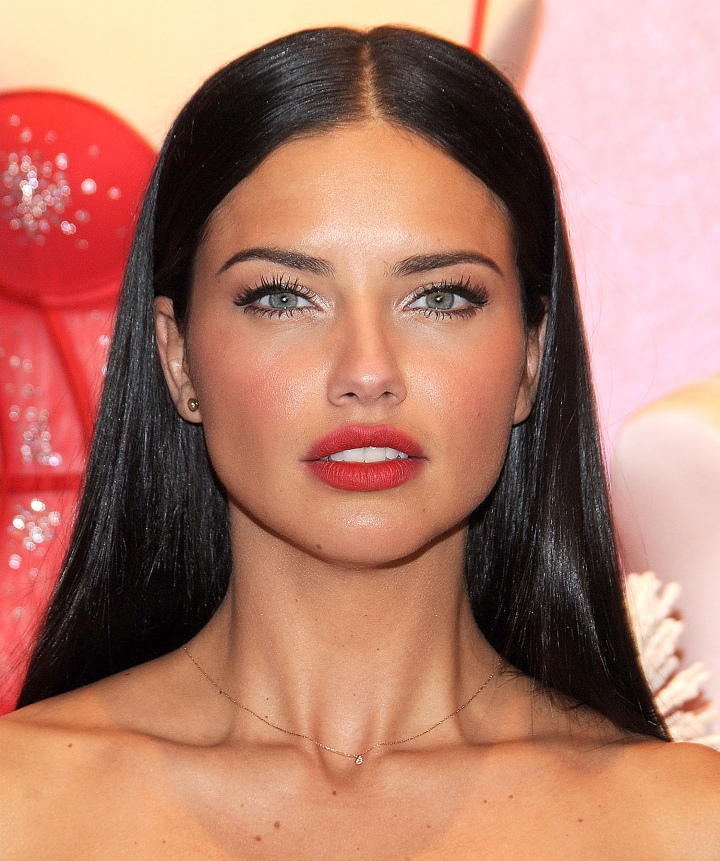 Adriana Lima'dan dikkat çeken Türkiye mesajı! 5