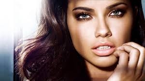 Adriana Lima'dan dikkat çeken Türkiye mesajı! 6
