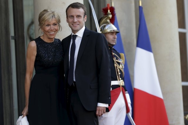 Fransa'nın yeni First Lady'si, Emmanuel Macron'dan 24 yaş büyük eşi Brigitte Macron oldu! 1