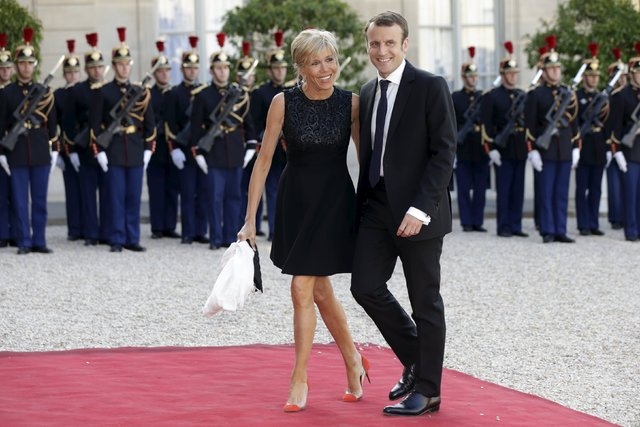 Fransa'nın yeni First Lady'si, Emmanuel Macron'dan 24 yaş büyük eşi Brigitte Macron oldu! 13