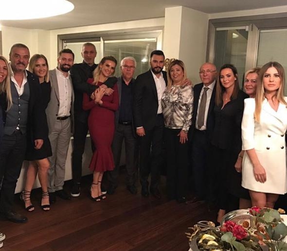 Alişan, evlilik yolunda ilk adımı attı! 5