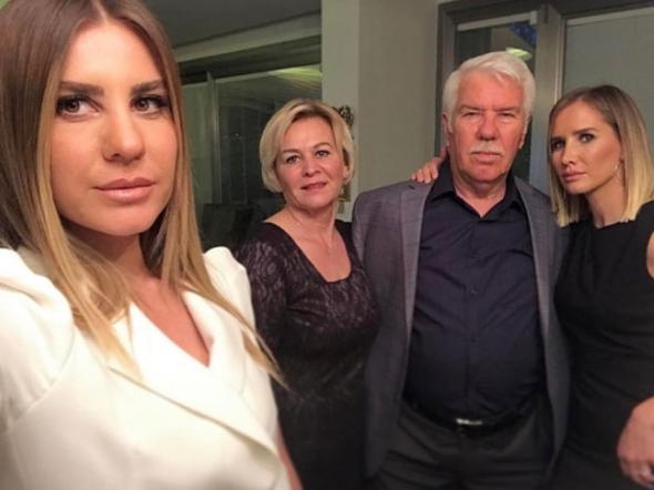Alişan, evlilik yolunda ilk adımı attı! 2